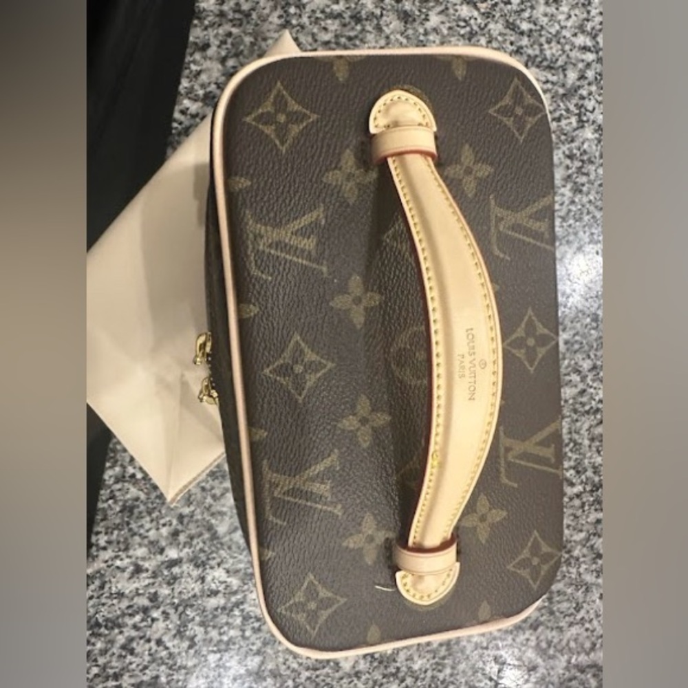 Vanity Cosmetic Case in Brown - Picture 5 of 5
